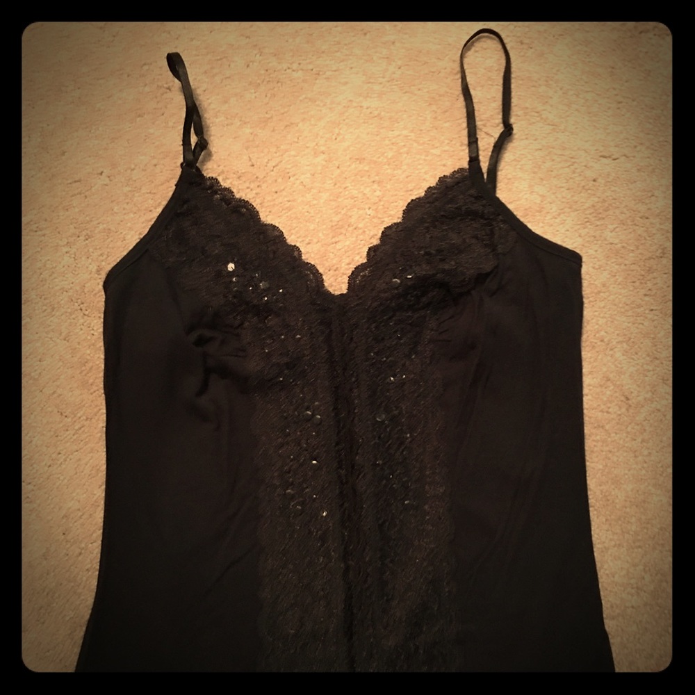 Women’s spaghetti strap tank top